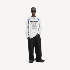 Balenciaga für Herren | Oversize-Langarm-T-Shirt aus der NBA-Kollaboration in Weiss/Mehrfarbig