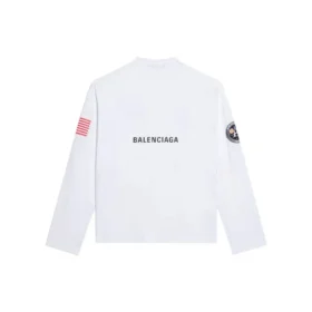 Balenciaga x NASA Crossover Space Printing Langarm-T-Shirt für Herren mit Rundhalsausschnitt, weiss 662496TKVD79040 Balenciaga x NASA Crossover Space Printing Langarm-T-Shirt für Herren mit Rundhalsausschnitt, weiss 662496TKVD79040