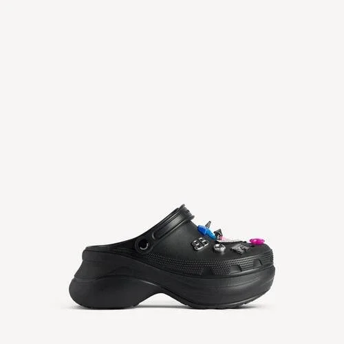 Crocs™-Pantoletten für Damen mit Jibbitz™ in Schwarz Crocs™-Pantoletten für Damen mit Jibbitz™ in Schwarz
