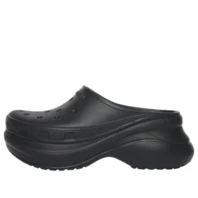 Crocs Pantoletten in «Schwarz» 720762W1S8E1000