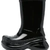 Crocs x Balenciaga Stiefel mit Lack-Finish «Schwarz» 677388W1S8X