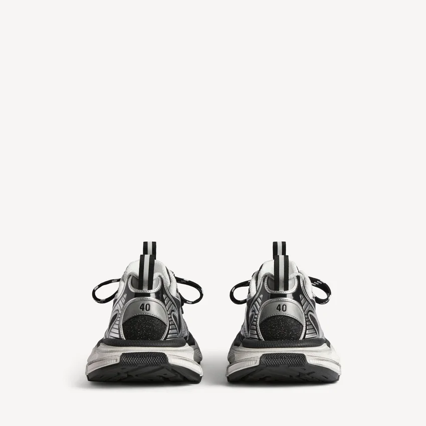 Damen-Sneaker 3XL in Schwarz/Silber Damen-Sneaker 3XL in Schwarz/Silber