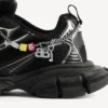 Damen-Sneaker 3XL mit Anhängern in Schwarz/Silber