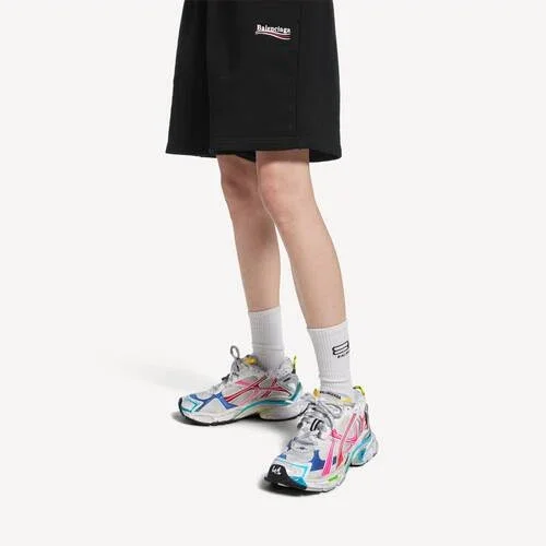 Damen-Sneaker im mehrfarbigen Design Damen-Sneaker im mehrfarbigen Design
