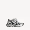 Herren-Sneaker für den Laufsport in Grau/Weiss/Schwarz Herren-Sneaker für den Laufsport in Grau/Weiss/Schwarz