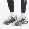 Damen-Sneaker mit Track-Stencil-Logo in Schwarz/Weiss