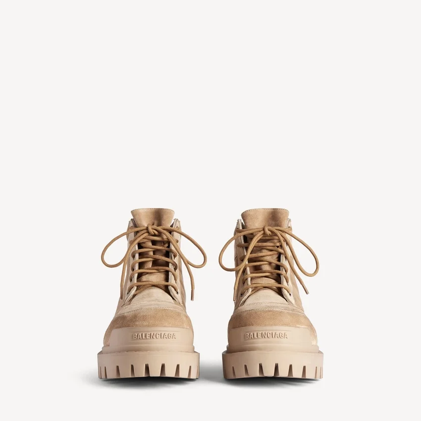 Damen-Stiefel «Combat Strike Low» in Sand Damen-Stiefel «Combat Strike Low» in Sand