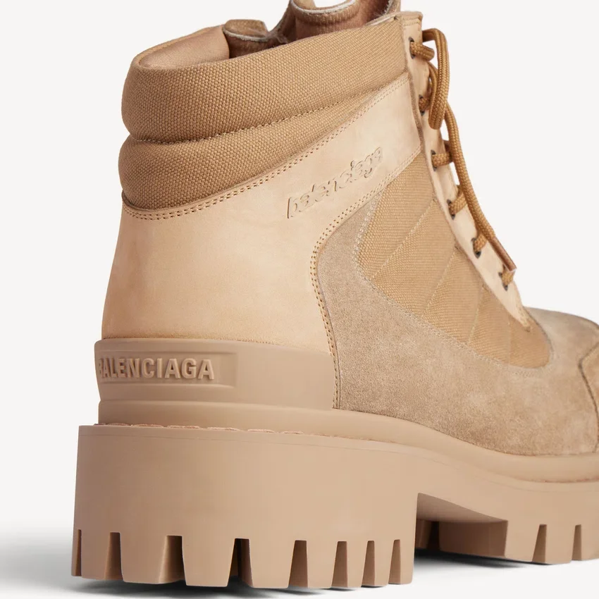 Damen-Stiefel «Combat Strike Low» in Sand Damen-Stiefel «Combat Strike Low» in Sand