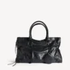 Damen-Tasche «Le City Round Mirror» mit Anhänger in Schwarz Damen-Tasche «Le City Round Mirror» mit Anhänger in Schwarz