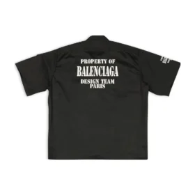 Eigenschaften des kurzärmeligen Oversize-T-Shirts «Black» 704387TKP241000