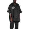 Eigenschaften des kurzärmeligen Oversize-T-Shirts «Black» 704387TKP241000