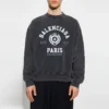 Est. 1917 Sweatshirt mit Rundhalsausschnitt und College-Logo-Print «Washed Black» 697869TMV991000