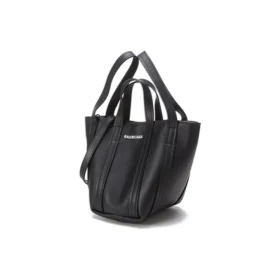 Everyday XS-Schultertasche «Black» 67279315YUN1090