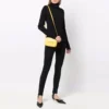 Figurbetonter Rollkragenpullover «Black» 682003T51751000