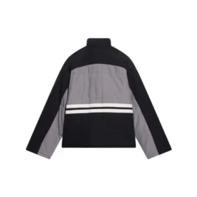 Gepolsterte Trainingsjacke mit Trichterkragen «Grey Black» 675462-TKO48-1000