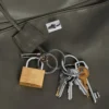 Grosse Rodeo-Handtasche für Damen mit Anhängern in Khaki Grosse Rodeo-Handtasche für Damen mit Anhängern in Khaki