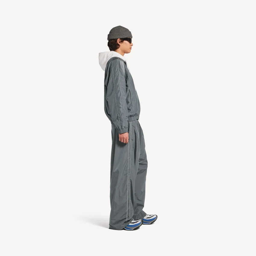 Herren-Bodies-Jacke in Elefantengrau Herren-Bodies-Jacke in Elefantengrau