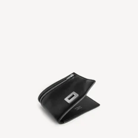 herren brieftasche rodeo im quadratischen faltformat in schwarz 2 280x280 - Herren-Brieftasche &laquo;Rodeo&raquo; im quadratischen Faltformat in Schwarz