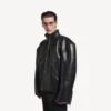 Herren-Jacke aus Lammfell mit Reissverschluss in Schwarz
