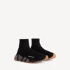 Herren-Sneaker «Speed 2.0» mit vollständig transparenter Sohle aus recyceltem Strick in Schwarz/Orange Herren-Sneaker «Speed 2.0» mit vollständig transparenter Sohle aus recyceltem Strick in Schwarz/Orange