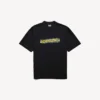 Herren-T-Shirt «Messy Spray» in mittlerer Passform in Schwarz