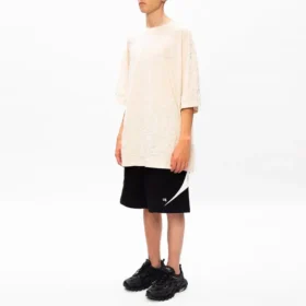 Herren-T-Shirt von Balenciaga mit gesticktem Logo, Rundhalsausschnitt, kurzärmelig, cremeweiss 641614TJV829757
