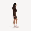 Nahtlose Techwear-Veloshorts für Damen in Mokka