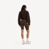 Nahtlose Techwear-Veloshorts für Damen in Mokka