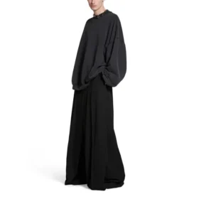 Oversized-Sweatshirt mit Rundausschnitt und Perforation «Black Faded» 762718TPVD91055