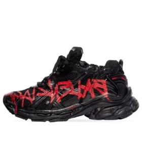 Runner Graffiti Sneaker «Schwarz und Rot aus Mesh und Nylon» 677403W3RBQ1060