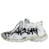 Runner Graffiti Sneakers «Black and White Mesh and Nylon» 677403W3RBQ9010