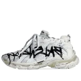 Runner Graffiti «White» 677402W3RBQ9010