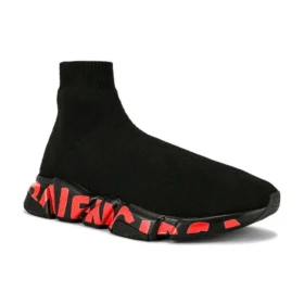 Speed 2.0 Sneaker «Schwarzer Strick mit rotem Graffiti und schwarzer Sohle» 645334W2DBY1016