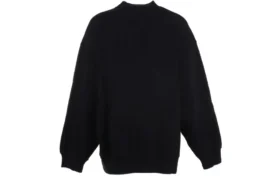 Sporty B Crest Logo Rundhalspullover «Schwarz» 671125TLV60-1000