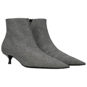 Stiefel aus Wolle mit Karomuster und spitzer Zehenpartie «Grey» 579218W1SR01214
