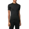 Supereng anliegendes, glänzendes T-Shirt «Black» 720458TNVI21000