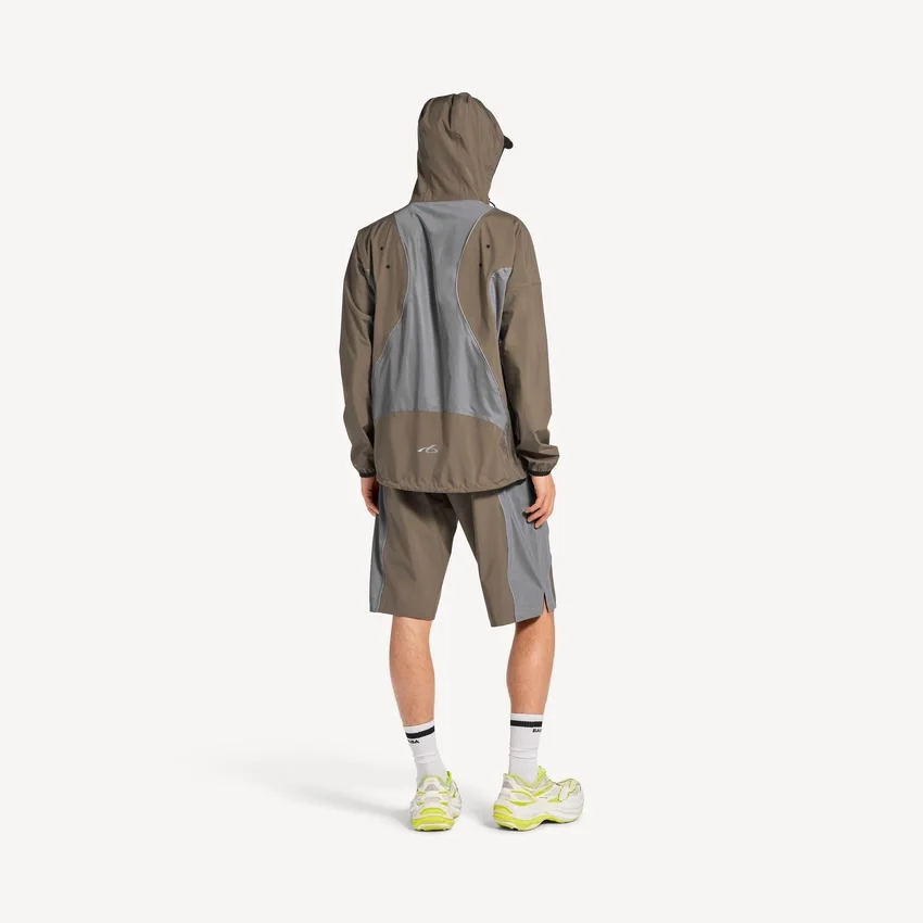 Techwear-Jacke für Herren mit Reissverschluss in Grau Techwear-Jacke für Herren mit Reissverschluss in Grau
