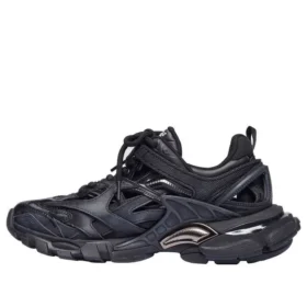 Track.2 Trainer «Black» 568615W2GN11000