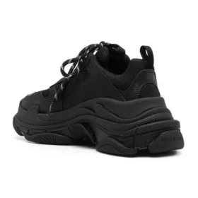 Triple S «Black» 524036W2CA11000