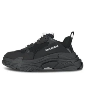 Triple S Sneaker «Schwarz» 2020 534217W2CA11000